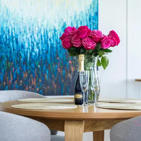 Your Holidays Waves E673 *