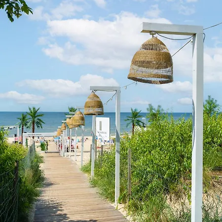 Your Holidays Wave E673 Apartamento *