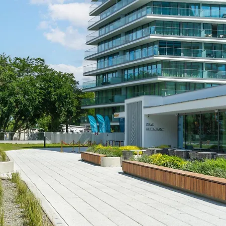 Your Holidays Waves E673 * Miedzyzdroje