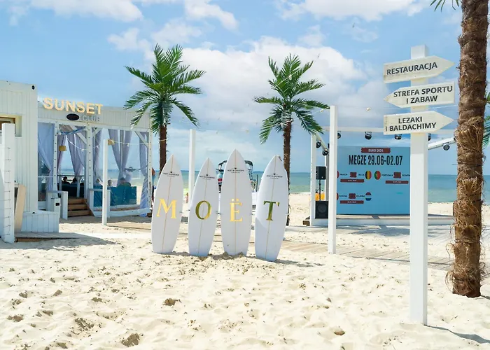 Lägenhet Your Holidays Wave E673